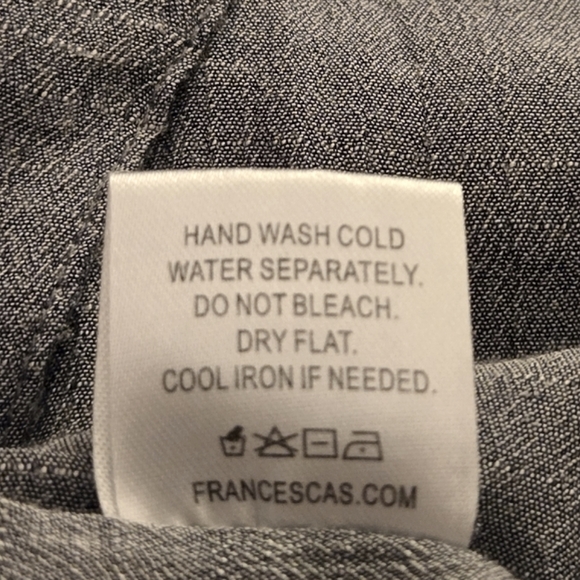 Francesca's Button-Up Shirt - Picture 6 of 6